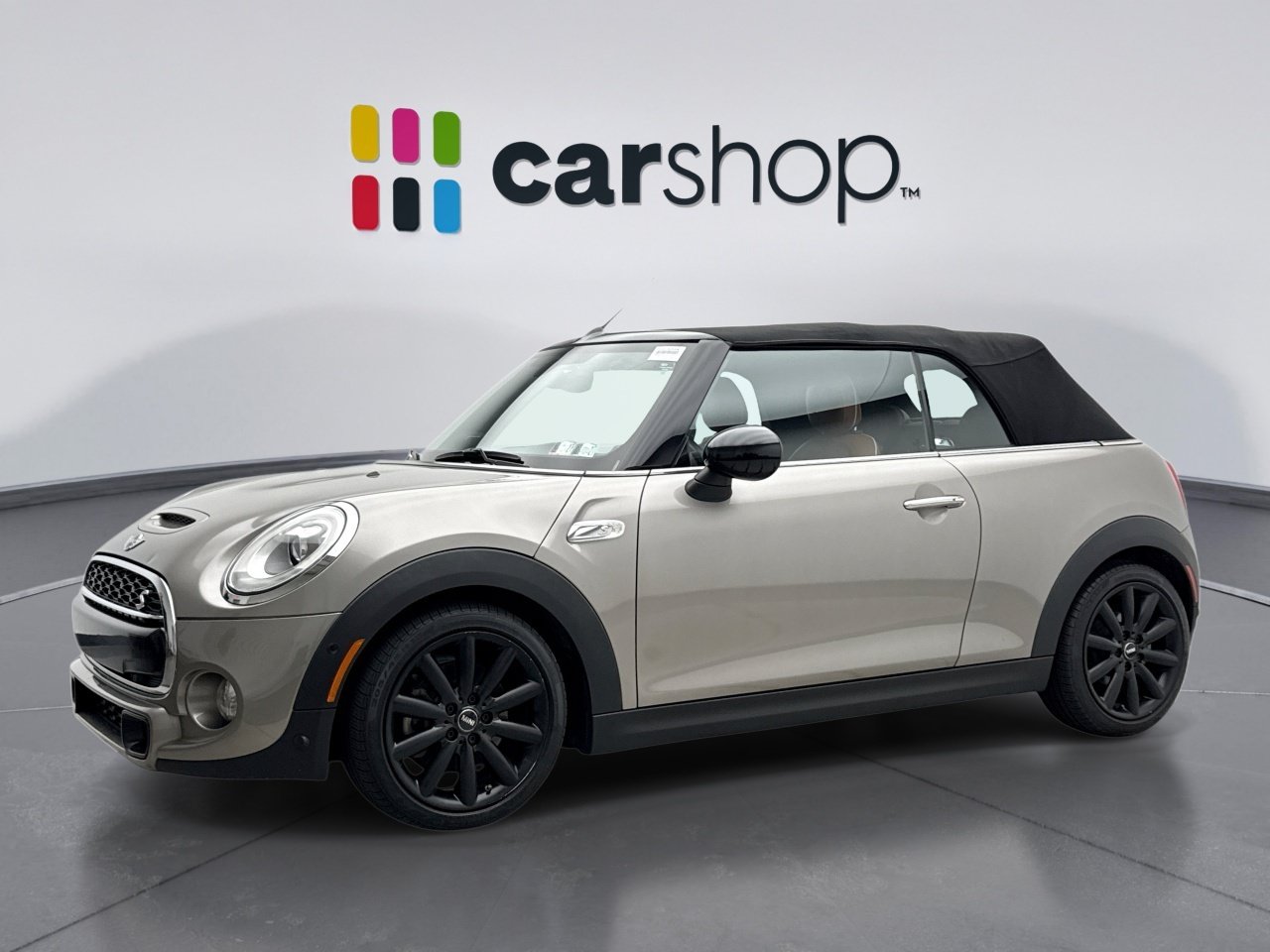 Used 2018 MINI Cooper S FWD image 1