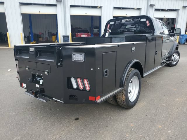 New 2026 RAM 5500 Tradesman AWD/4WD image 9