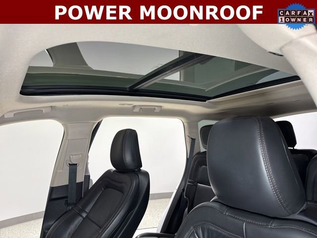 Used 2021 Lincoln Aviator Reserve w/ Elements Package Plus AWD/4WD image 3