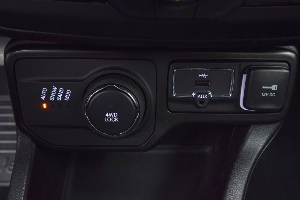 Certified 2022 Jeep Renegade Altitude image 33