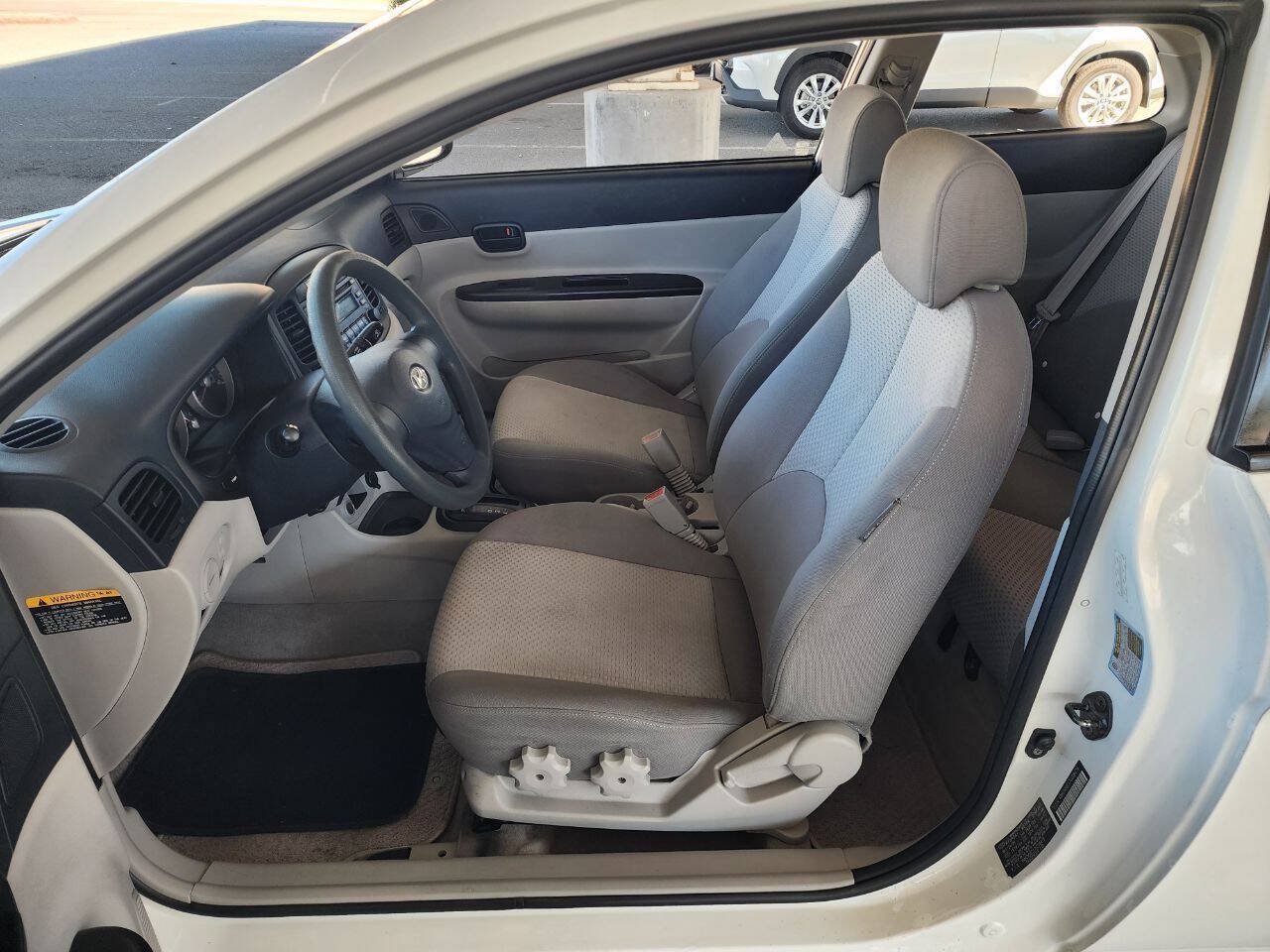 Used 2007 Hyundai Accent GS FWD image 19