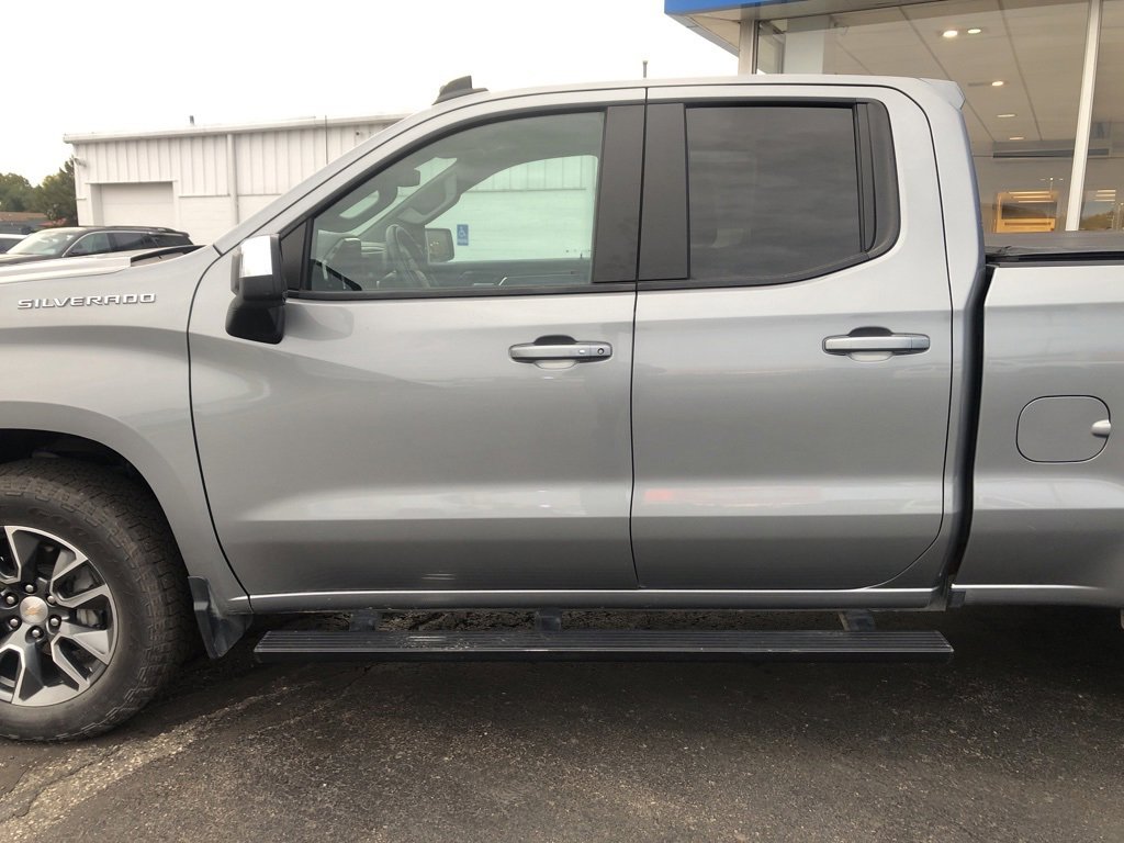Used 2023 Chevrolet Silverado 1500 LT image 5