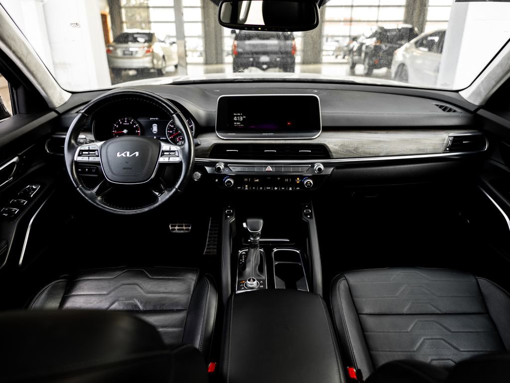 Used 2022 Kia Telluride SX w/ SX Prestige Package image 24