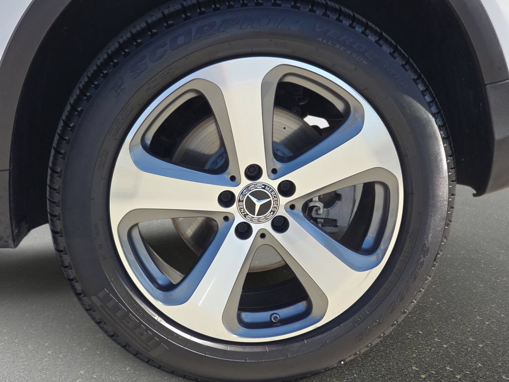 Used 2022 Mercedes-Benz GLC 300 image 35