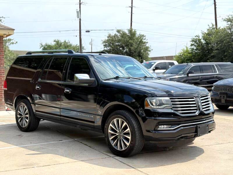 Used 2017 Lincoln Navigator L Select