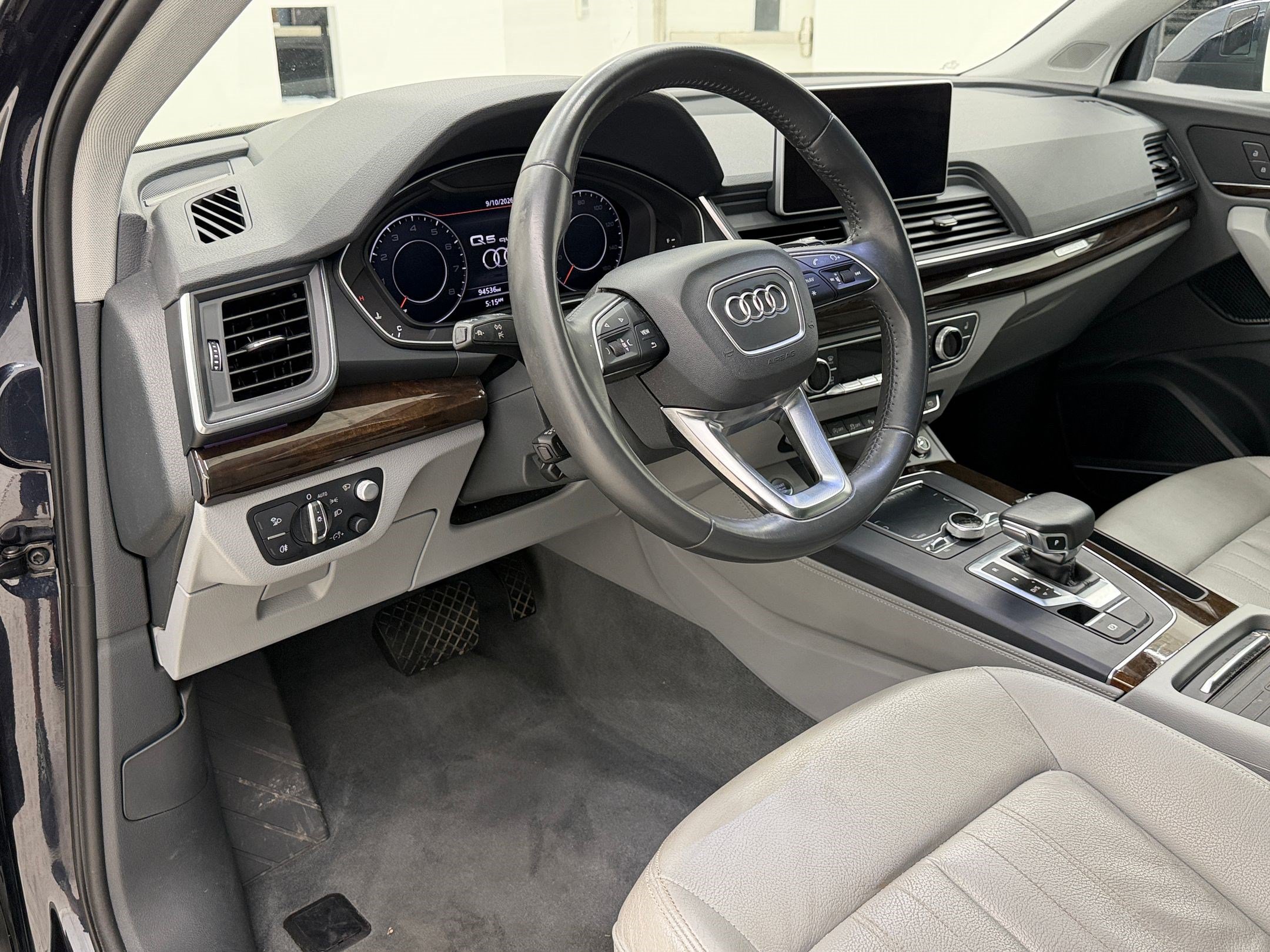 Used 2019 Audi Q5 Prestige w/ Prestige Package AWD/4WD image 4