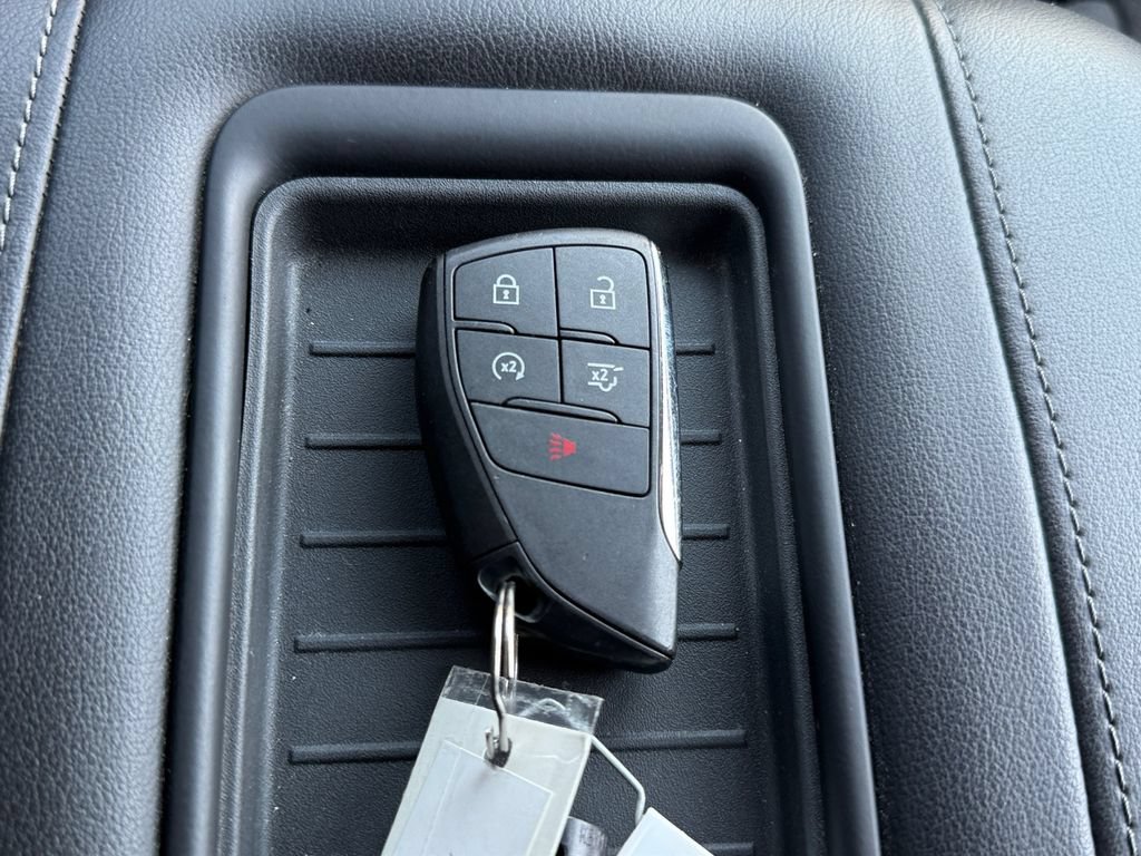 Used 2024 GMC Yukon SLE AWD/4WD image 45