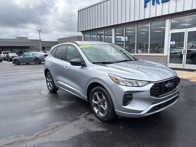 Used 2023 Ford Escape ST-Line w/ Tech Pack #1 AWD/4WD image 34