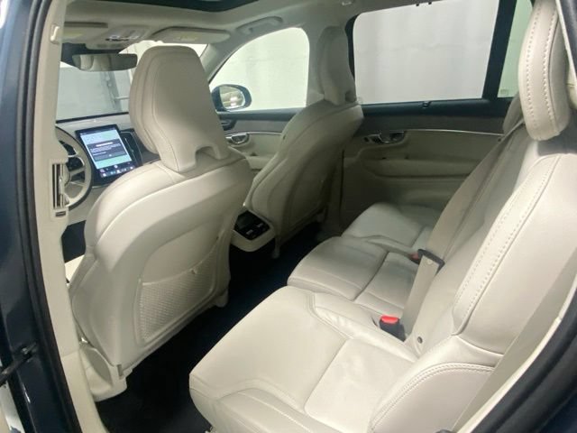 Certified 2026 Volvo XC90 B6 Ultra AWD/4WD image 13