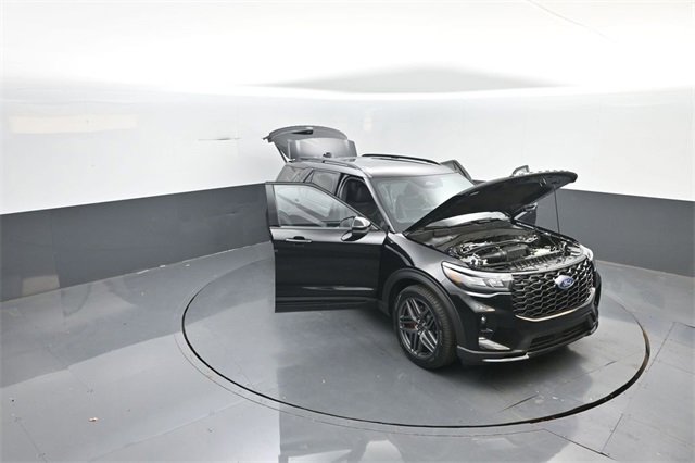 New 2026 Ford Explorer ST w/ Sun And Sound Package image 34