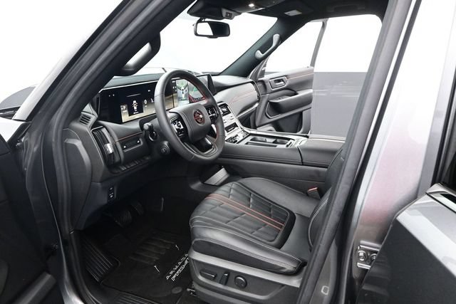 Used 2026 Nissan Armada PRO-4X w/ Captain's Chari Seat Package AWD/4WD image 5