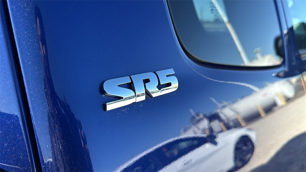 Used 2022 Toyota Tacoma SR5 image 8