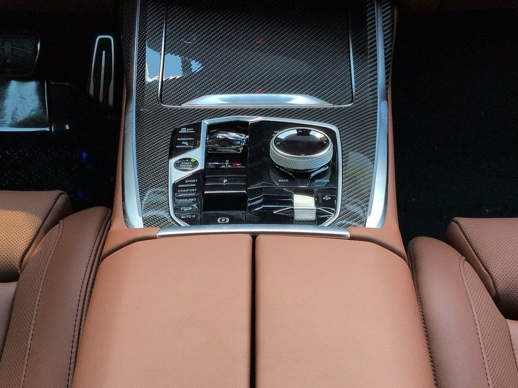New 2027 BMW X7 M60i AWD/4WD image 19