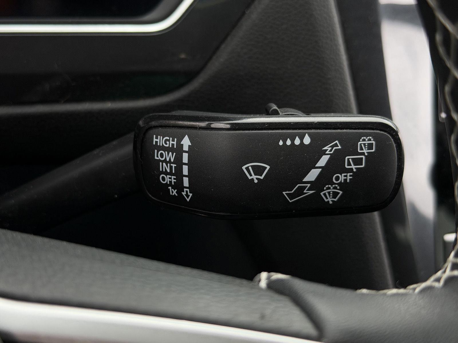 Used 2023 Volkswagen Tiguan S image 19