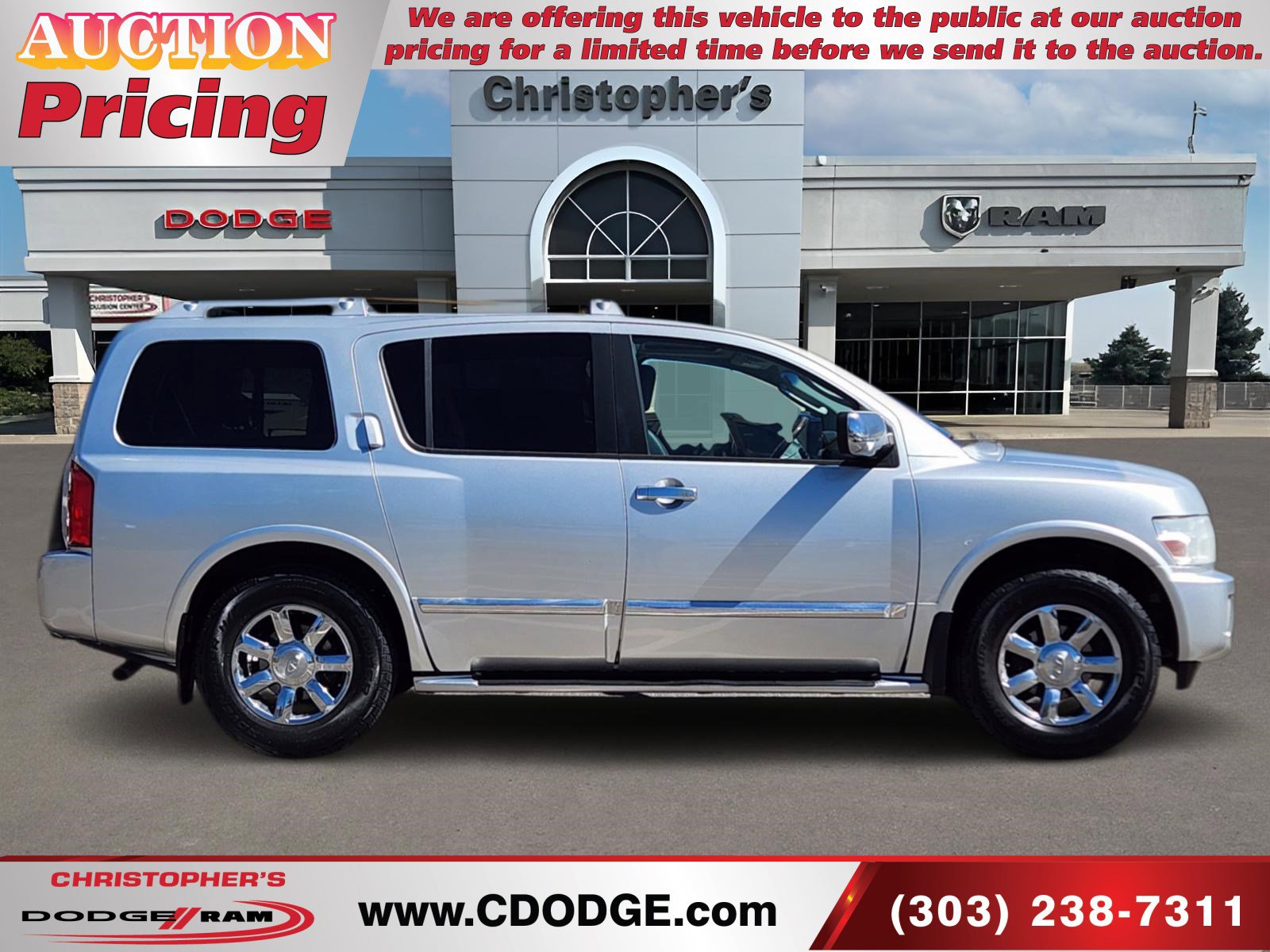 Used 2004 INFINITI QX56 4WD w/ Smart Vision Pkg image 2