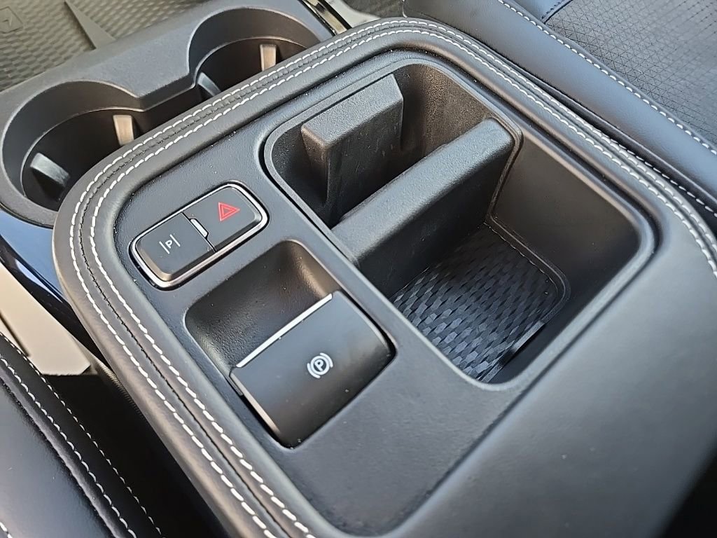 Used 2025 Ford Mustang Mach-E GT image 35