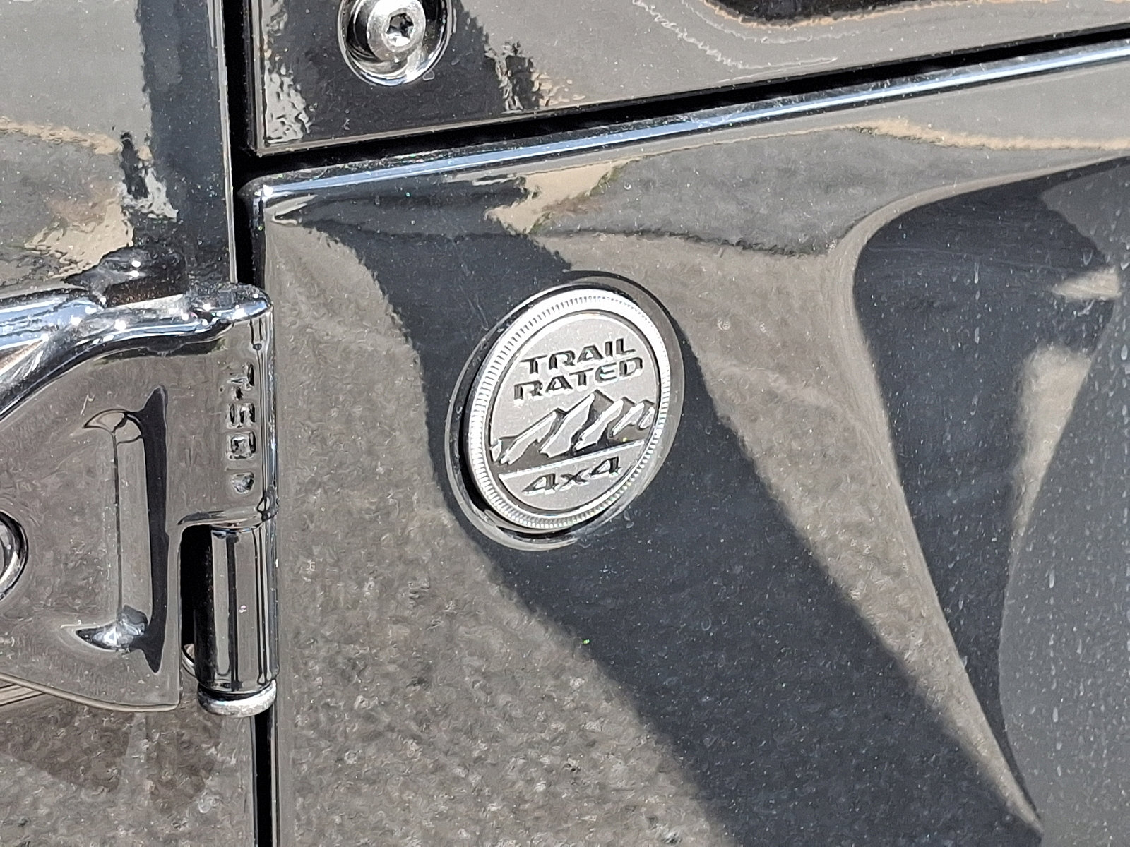 New 2025 Jeep Wrangler Sport S image 6