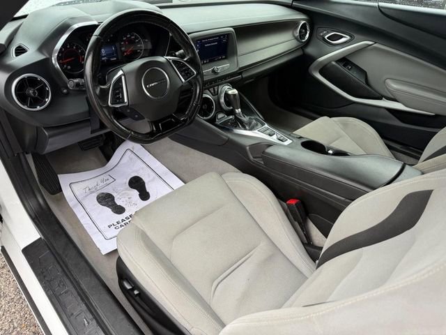 Used 2023 Chevrolet Camaro LT image 14