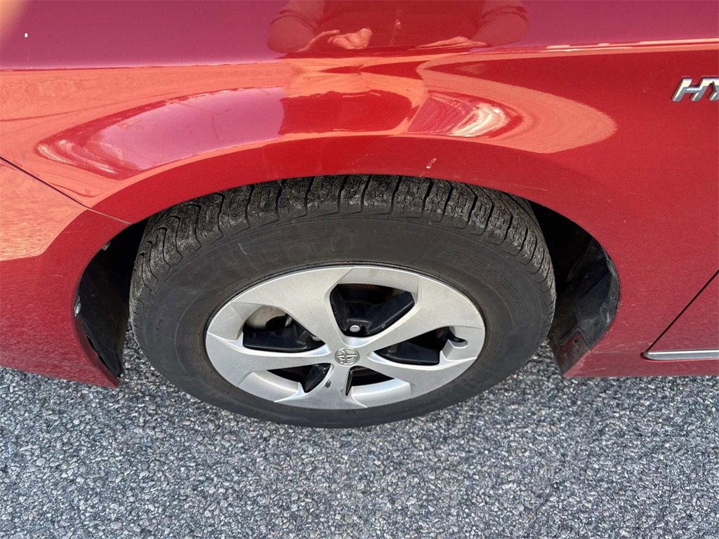 Certified 2015 Toyota Prius Four image 11