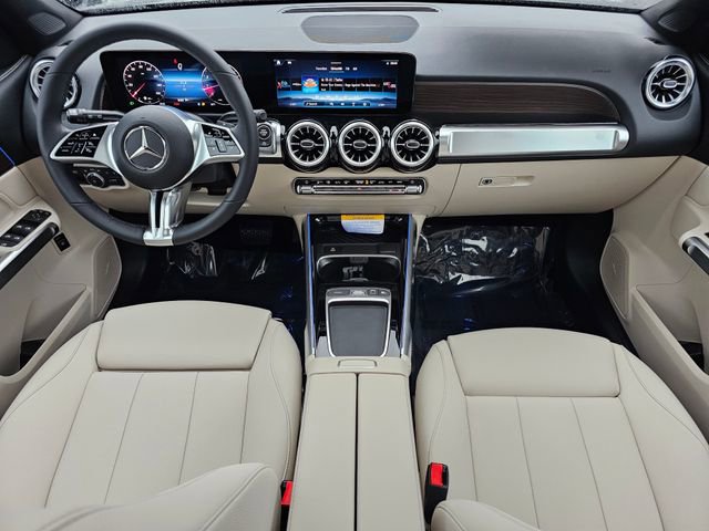 New 2026 Mercedes-Benz GLB 250 4MATIC image 15
