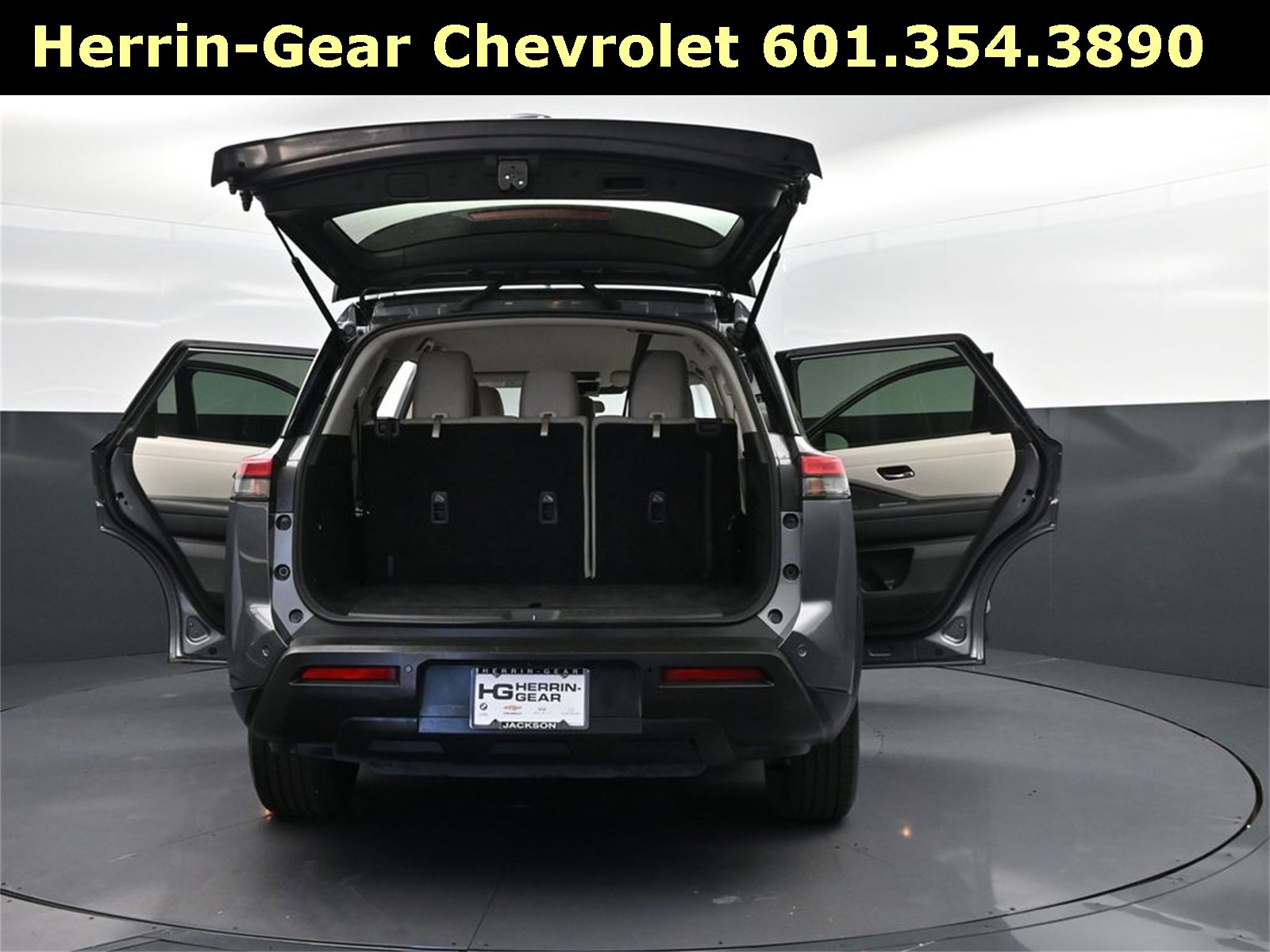 Used 2022 Nissan Pathfinder SV image 53