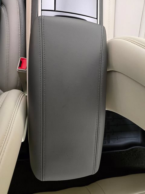 Used 2020 Lincoln MKZ AWD image 24