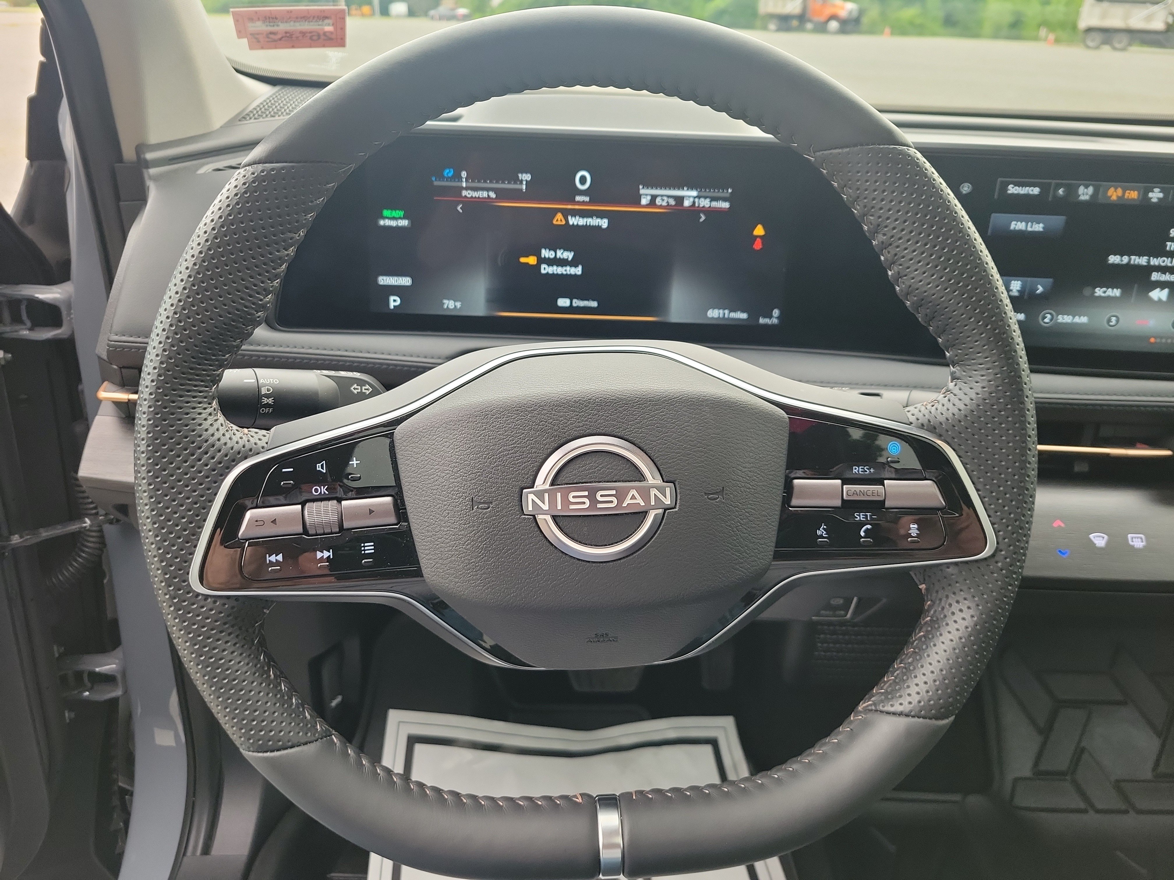Used 2025 Nissan Ariya AWD image 21