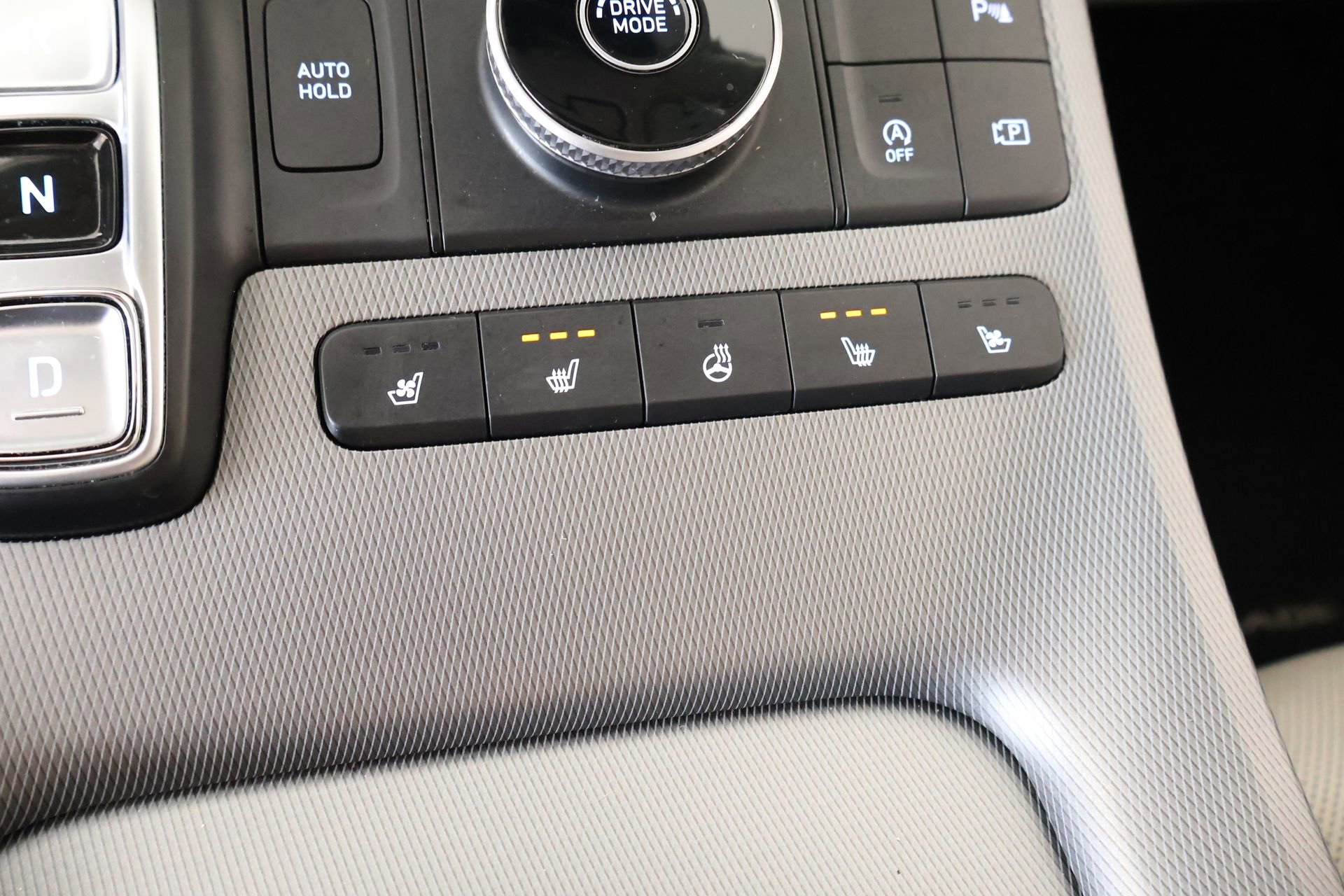 Used 2023 Hyundai Palisade Limited FWD image 8