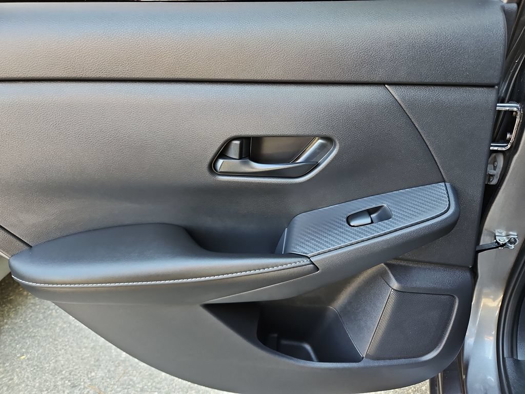Used 2024 Nissan Sentra SV w/ Lighting Package FWD image 26