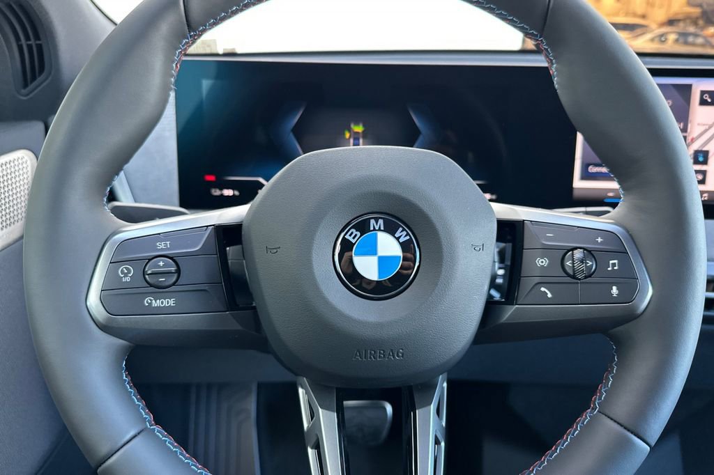 New 2026 BMW iX M70 w/ Executive Package image 27