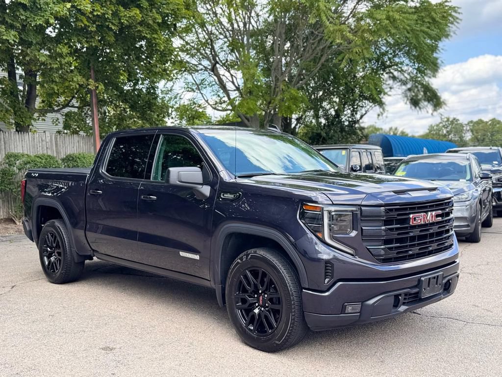 Used 2024 GMC Sierra 1500 Elevation AWD/4WD image 8