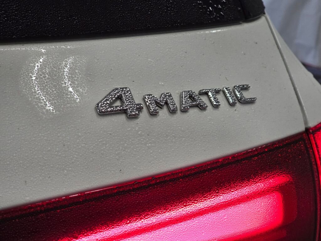 Used 2025 Mercedes-Benz GLE 350 4MATIC w/ Driver Assistance Package image 34