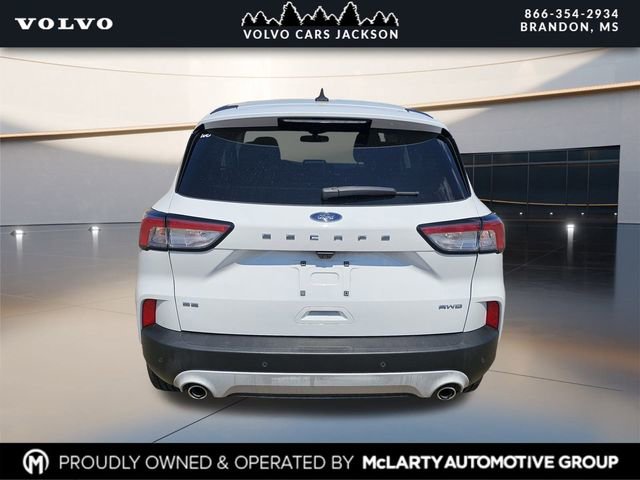 Used 2021 Ford Escape SE image 5