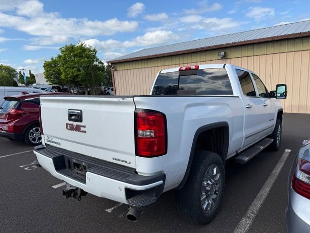 Used 2016 GMC Sierra 2500 Denali w/ Driver Alert Package AWD/4WD image 12