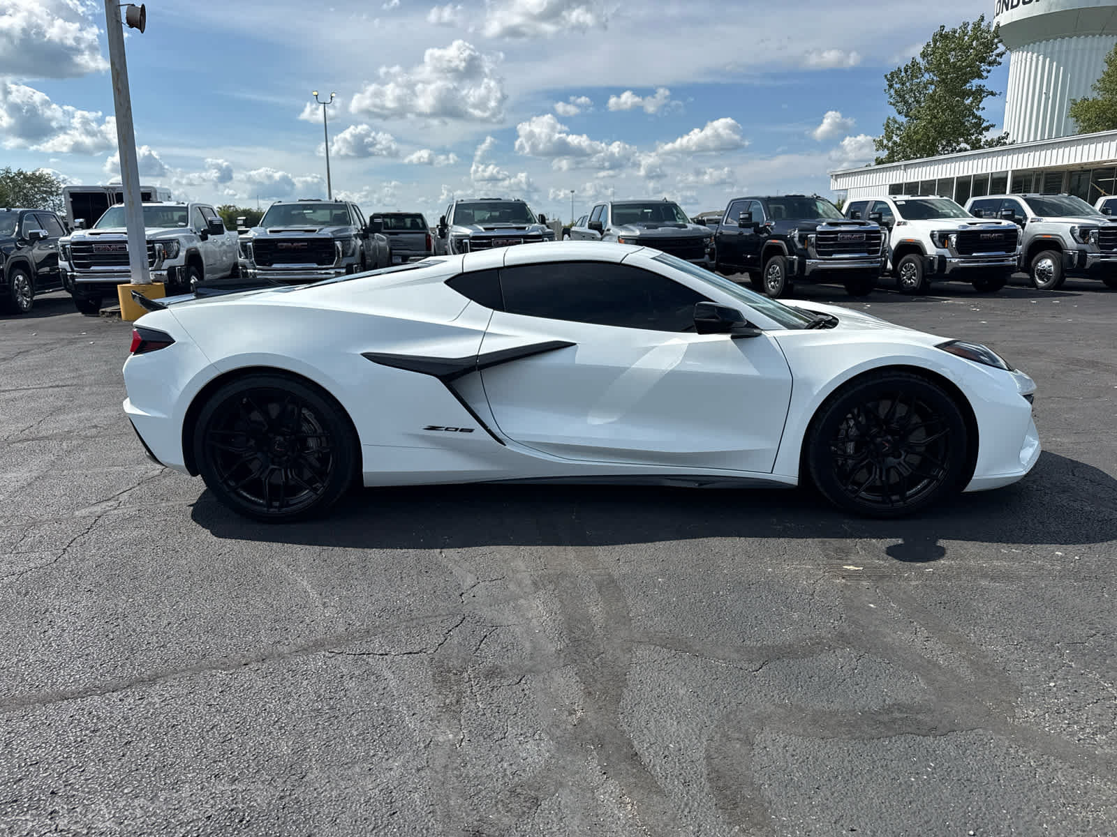 Certified 2024 Chevrolet Corvette Z06 w/ Stealth Interior Trim Package RWD image 5