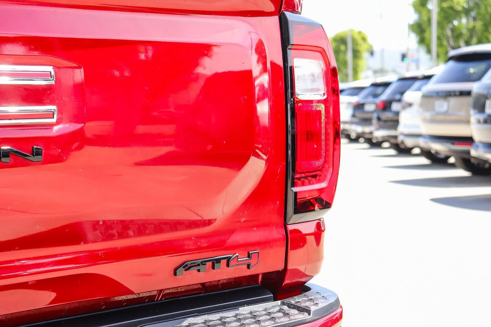 Used 2024 GMC Canyon AT4 w/ Canyon Safety Plus Package AWD/4WD image 11