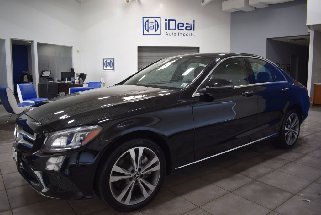 Used 2021 Mercedes-Benz C 300 4MATIC Sedan w/ Premium Package image 1