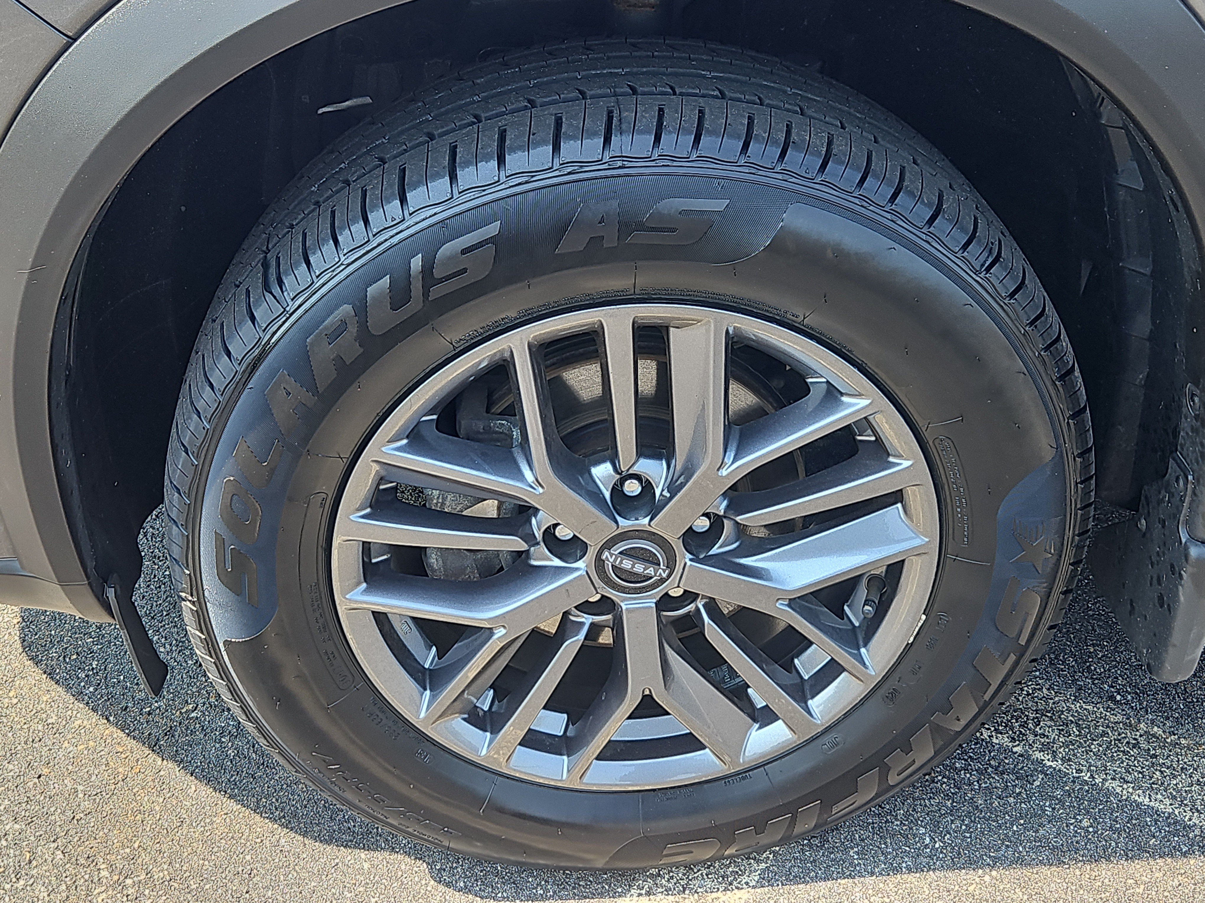 Used 2023 Nissan Rogue S AWD/4WD image 4