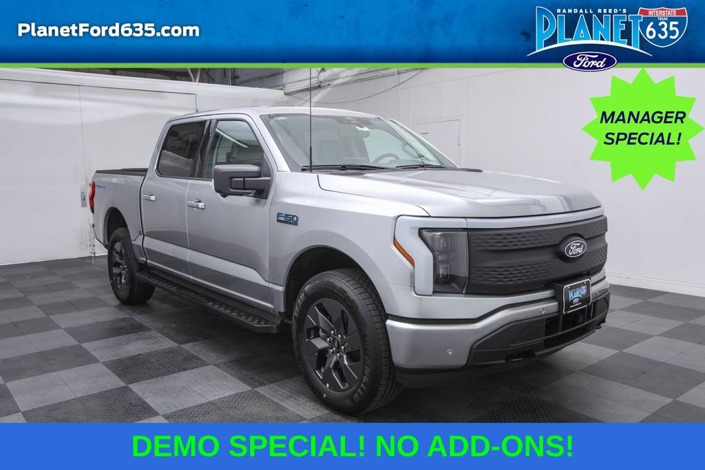 New 2025 Ford F150 Lightning Flash AWD/4WD image 1