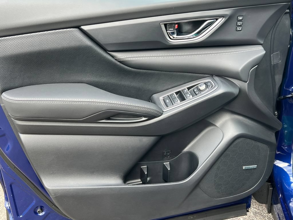 New 2026 Subaru Ascent Limited AWD/4WD image 16