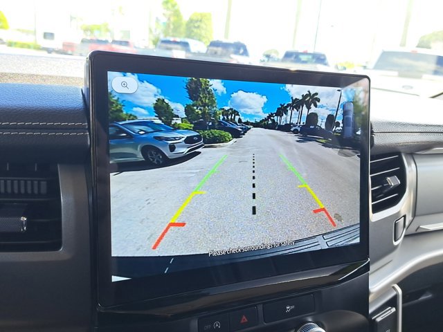 Certified 2024 Ford Expedition Max XLT image 32