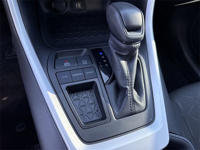 Used 2024 Toyota RAV4 XLE image 23