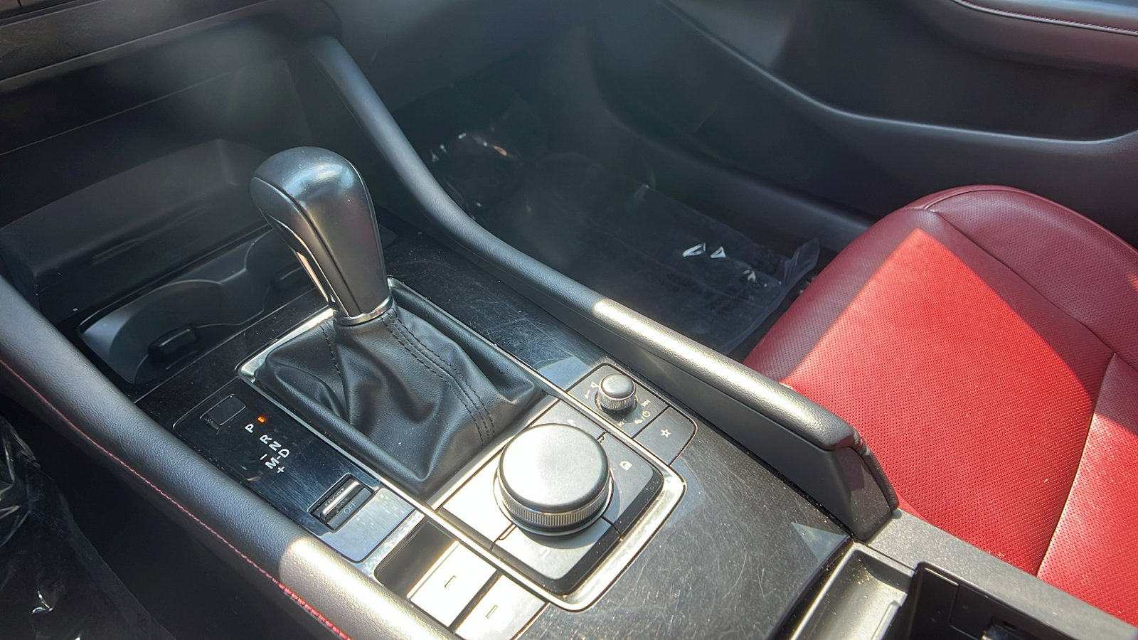 Used 2024 MAZDA MAZDA3 s image 30