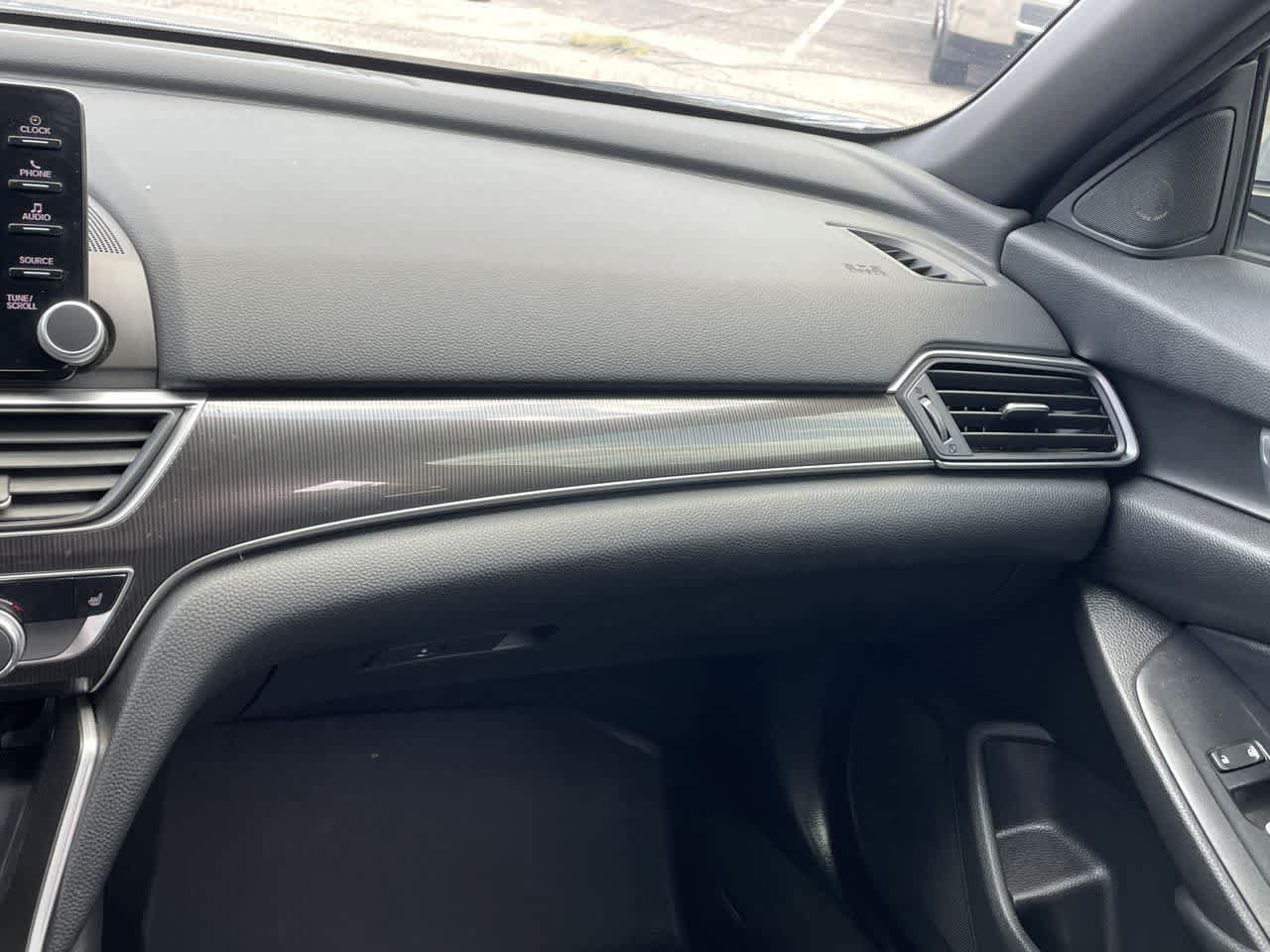 Used 2019 Honda Accord Sport image 16