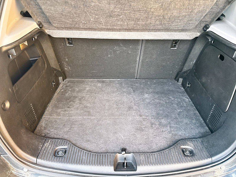 Used 2019 Chevrolet Trax LT w/ LT Convenience Package image 13