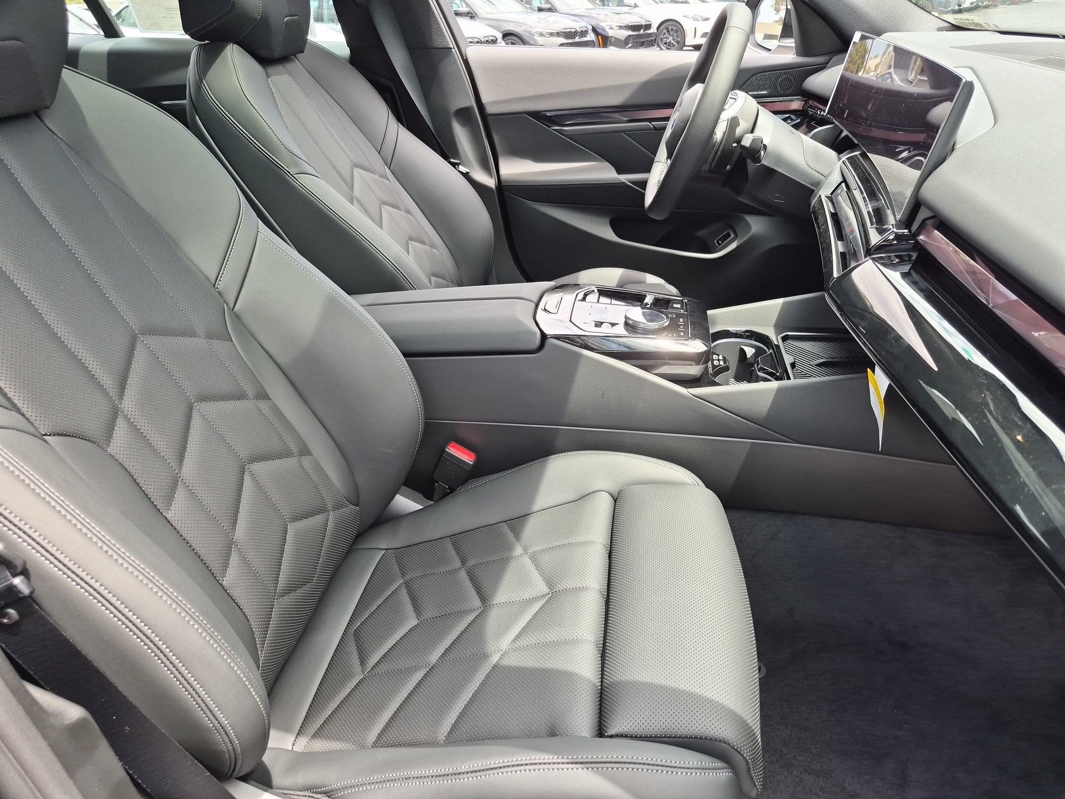 New 2027 BMW 530i w/ Convenience Package RWD image 35