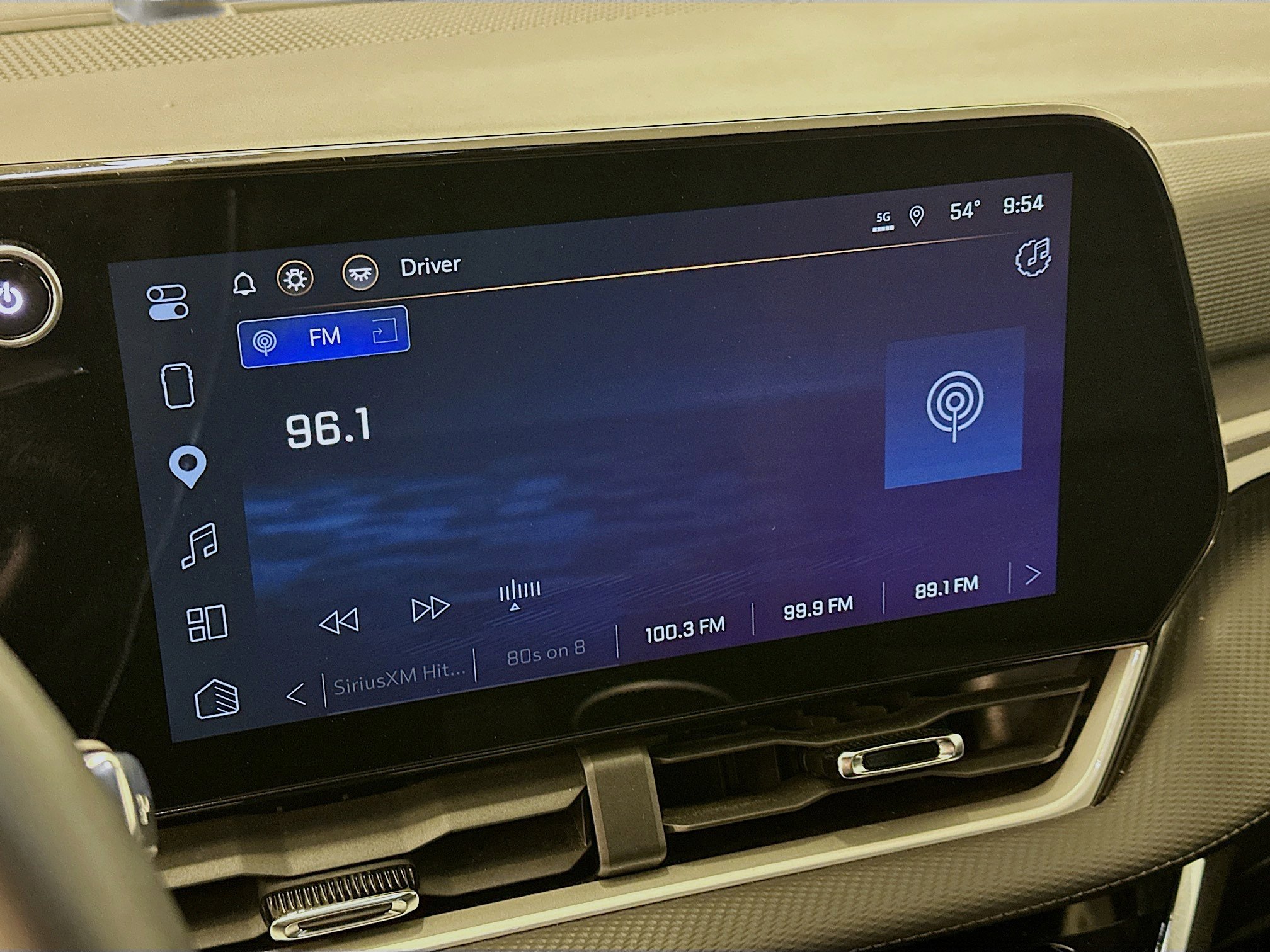 Used 2025 Chevrolet Equinox LT w/ Convenience Package II image 21