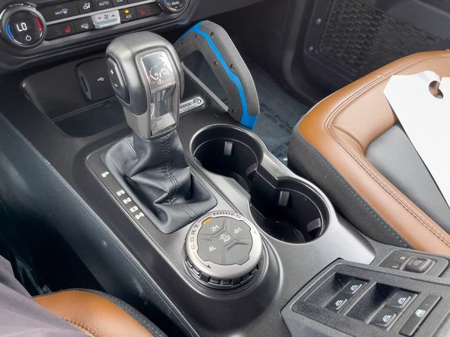 Used 2023 Ford Bronco Outer Banks AWD/4WD image 26