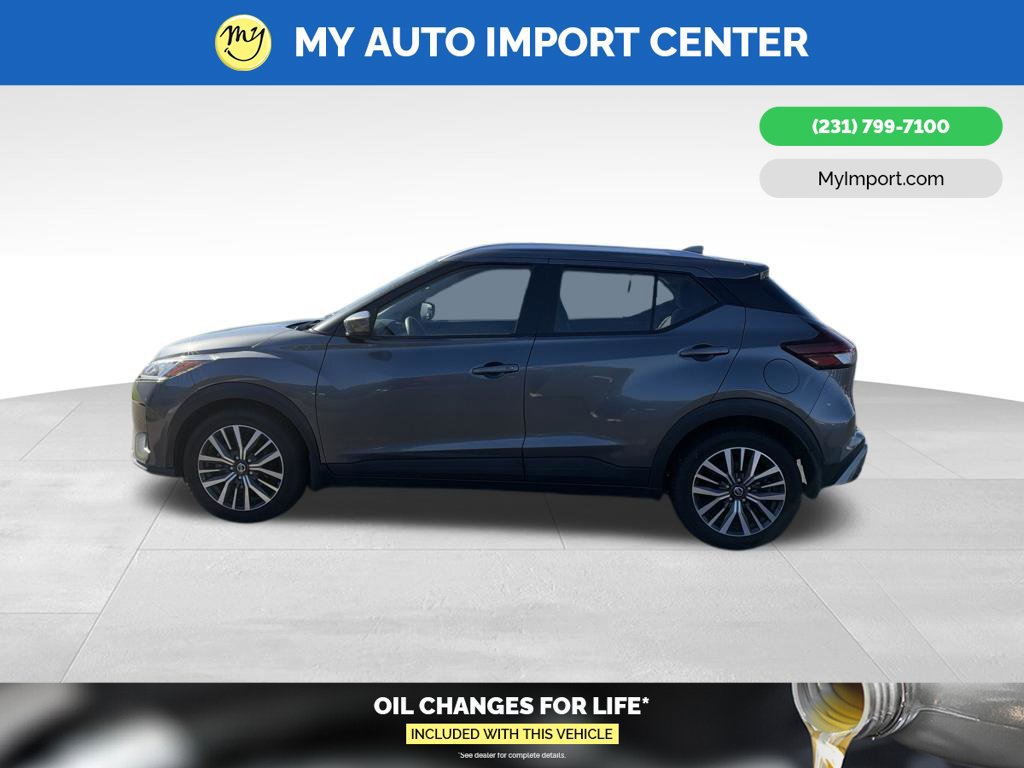 Used 2021 Nissan Kicks SV FWD image 4