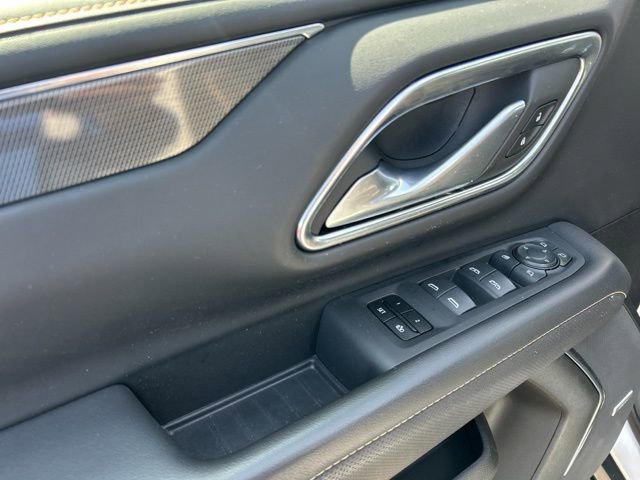 Used 2023 GMC Yukon AT4 w/ Technology Package AWD/4WD image 33